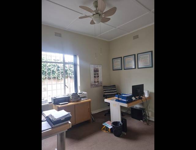 BUSINESS FOR SALE IN MALVERN EAST EXT